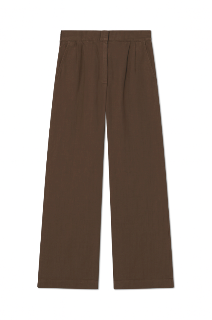 Flat image of 100% linen trousers featuring a high waisted double pleat silhouette in dark brown - VIR VITA
#color_chestnut
