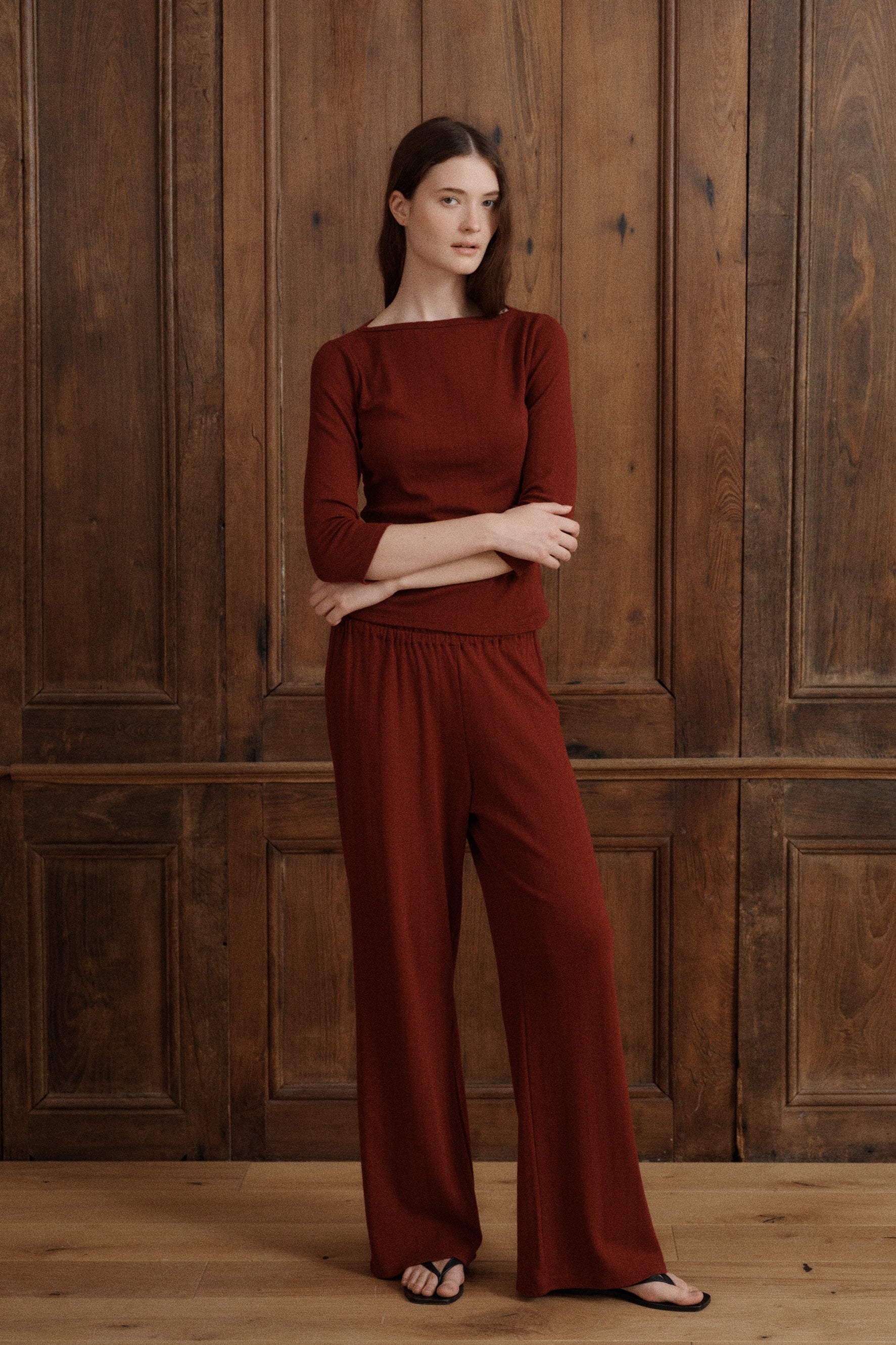 Women’s pointelle cotton pants in deep merlot with a soft textured finish and relaxed fit. - VIR VITA
#color_merlot